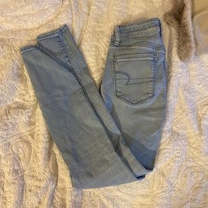 Wore them for a little but they are too big.